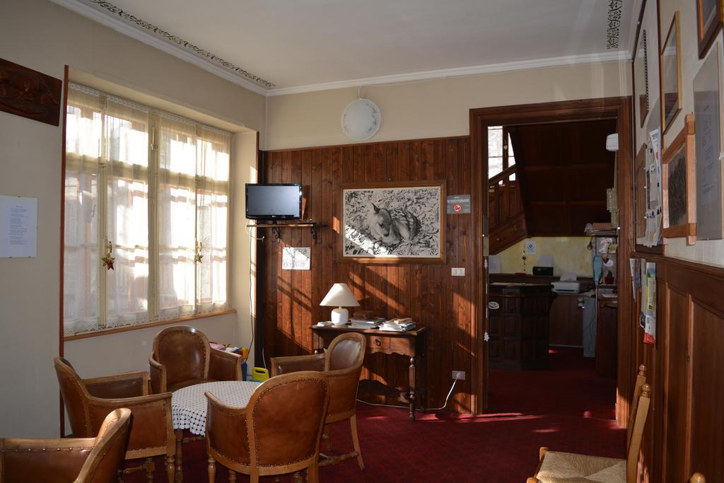 Hotel Villa Tedaldi Грессоне-Сен-Жан Экстерьер фото